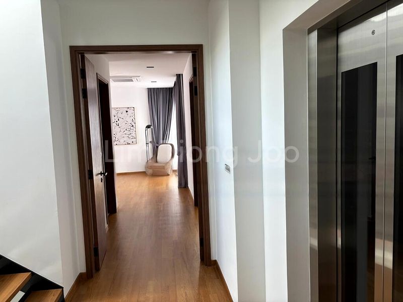 7 Bed Semi-Detached House (Landed) for Sale in  New Upper Changi Road - Image 3